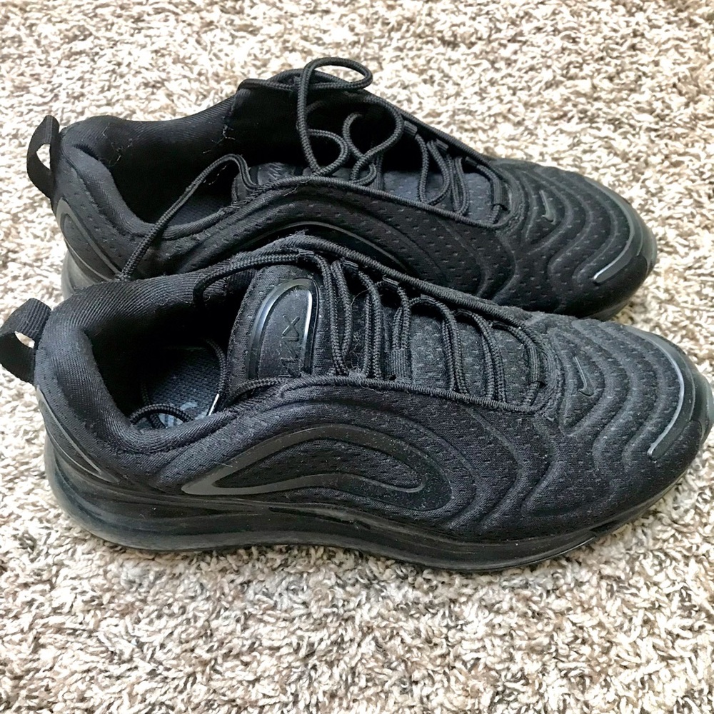 Nike 720 Triple Black ✨✨